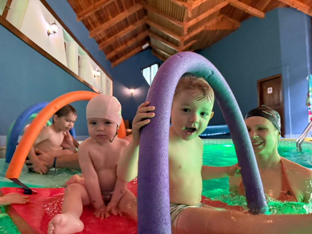 Baby plávanie - fotka 2